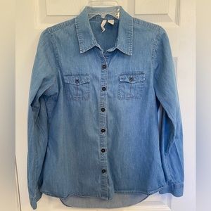 Chambray Button Down - Juniors Large - EIC